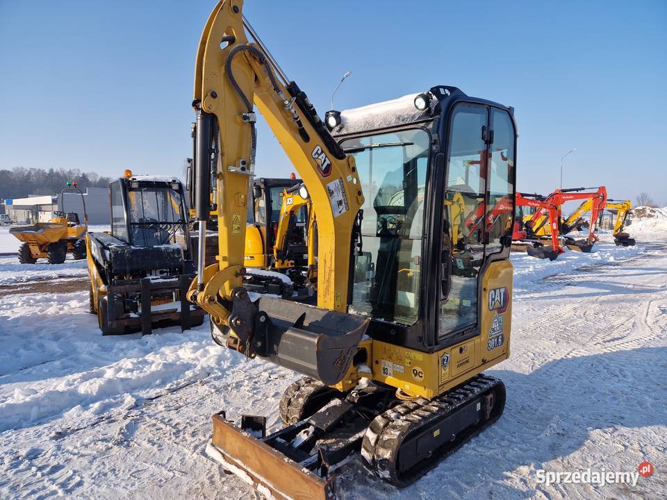 Minikoparka CAT 3016 przebieg 600mtg 2022r nie lubelskie