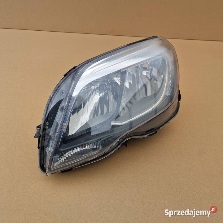 MERCEDES GLK X204 W204 REFLEKTOR LAMPA LEWA Bieleń