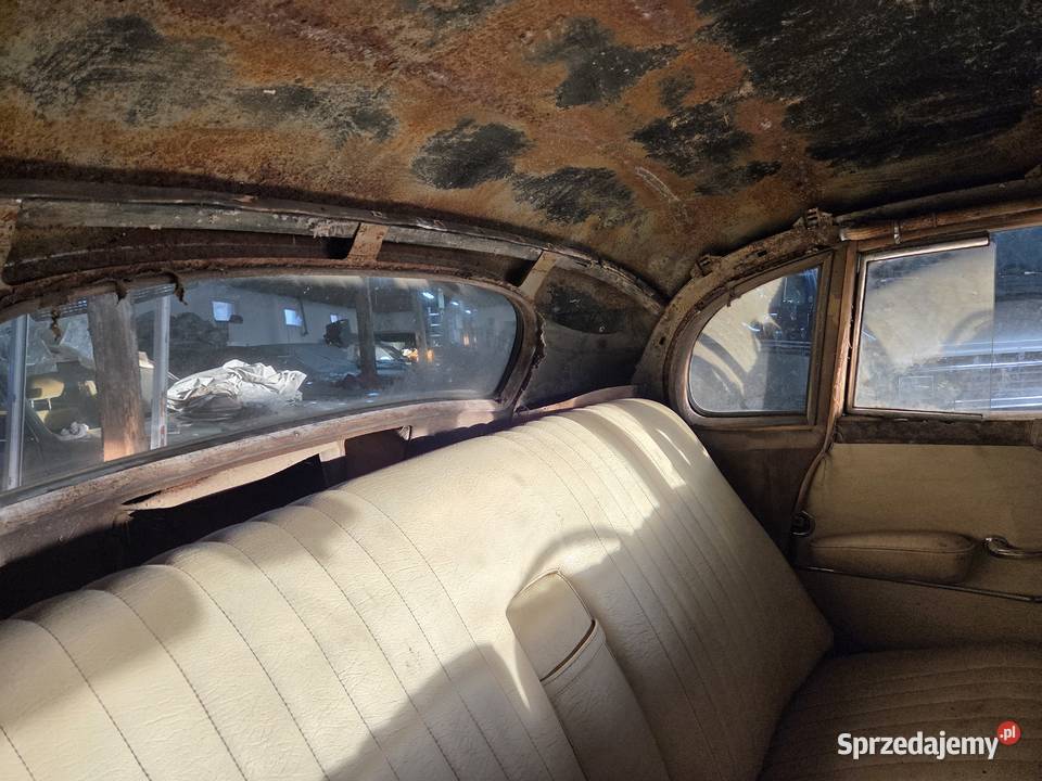 Mercedes Adenauer 300B uszkodzony Pozostałe Strumień