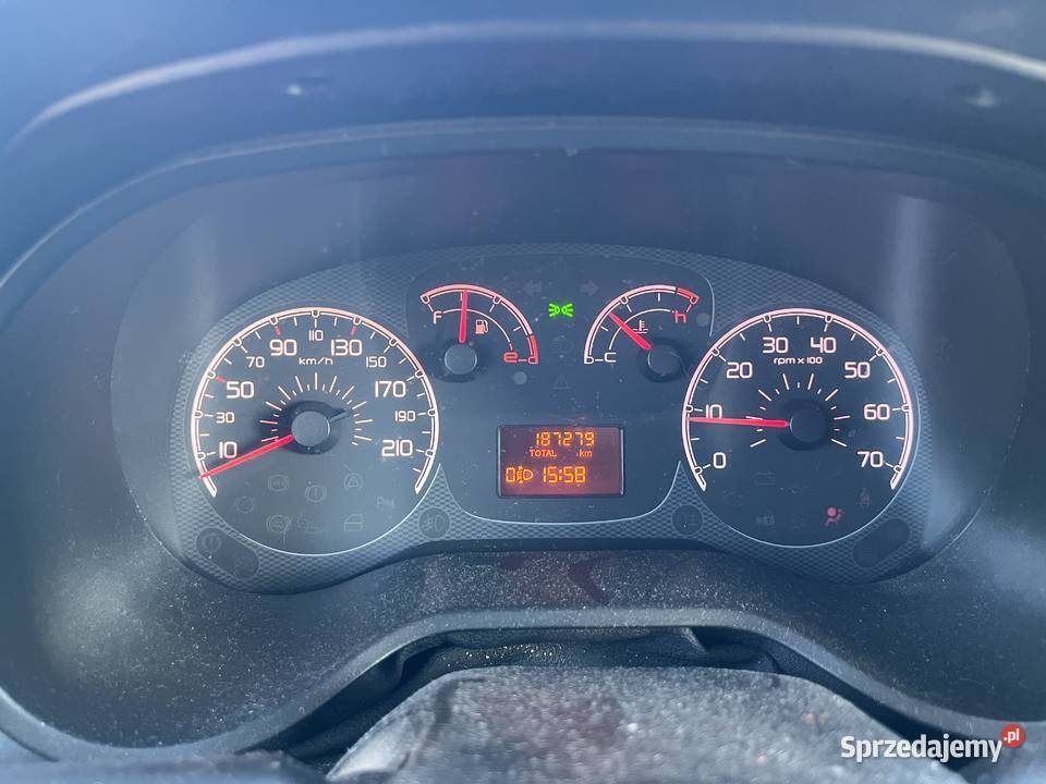 Fiat Doblo II 13 90 niski przebieg Radomsko