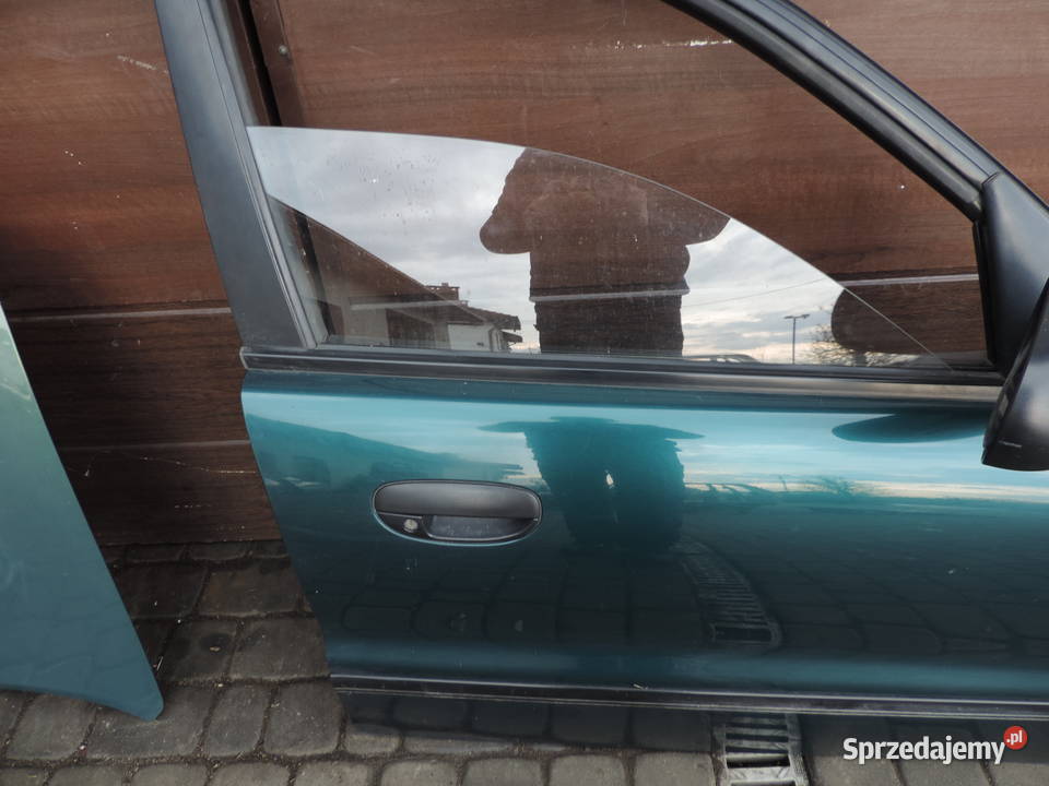 DAEWOO LANOS DRZWI PRAWY PRZÓD SEDAN Nowy Sącz