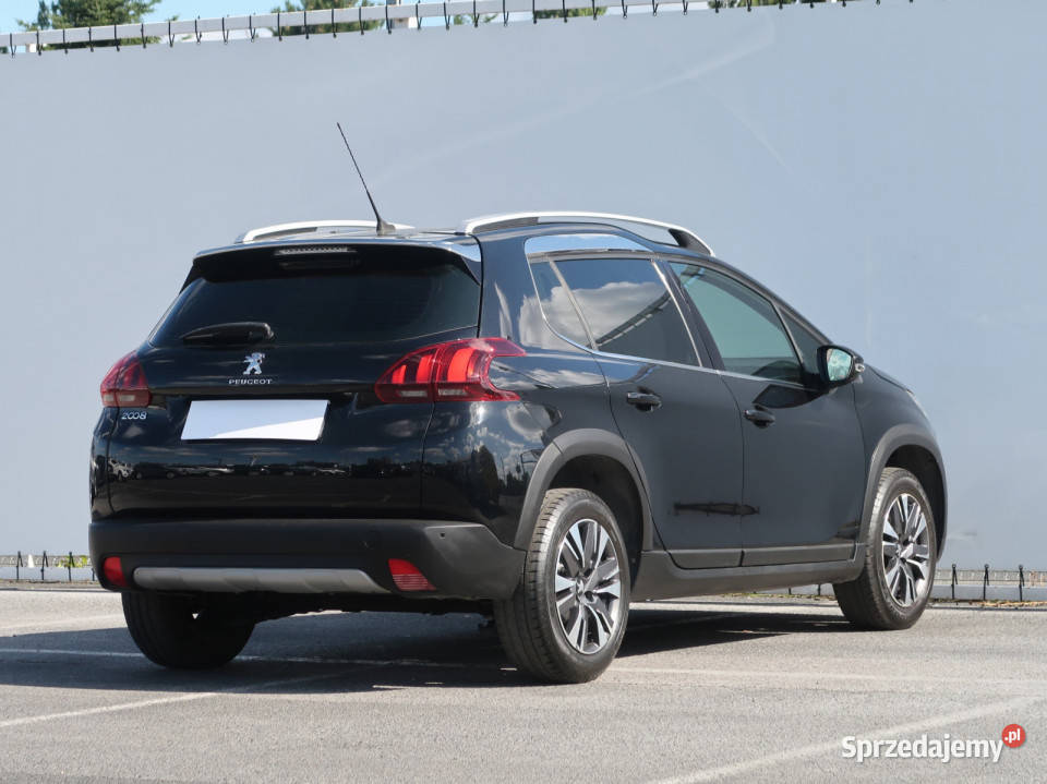 Peugeot 2008 12 PureTech 4/5