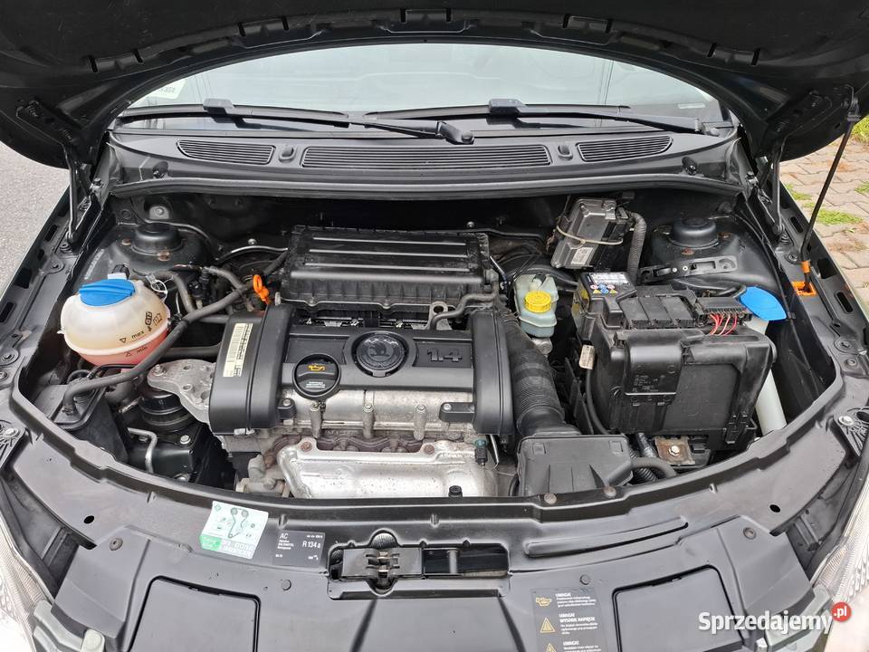 Skoda Roomster 14 MPI Krajowa Bezwypadkowa Rok produkcji 2007 Sosnowiec sprzedam