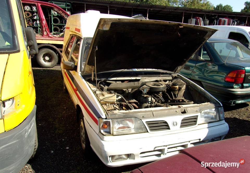 Polonez Cargo Ambulans