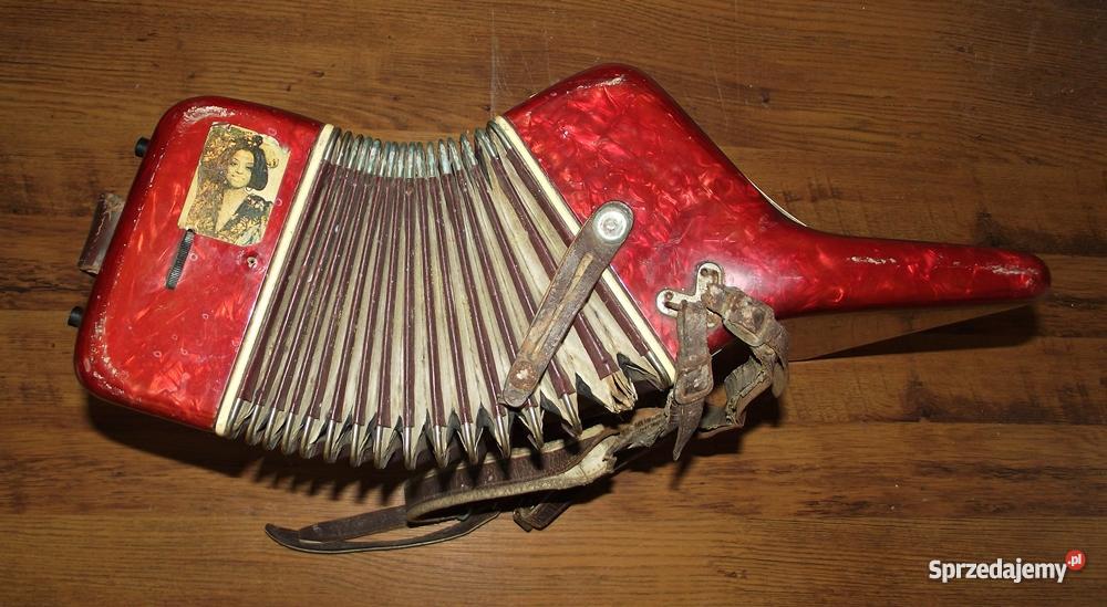 Akordeon Viktoria z lat 40 stych Bielawa