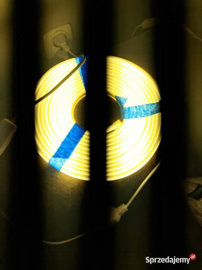 nowy neon led długość 4 m zasilany 220 V Sandomierz