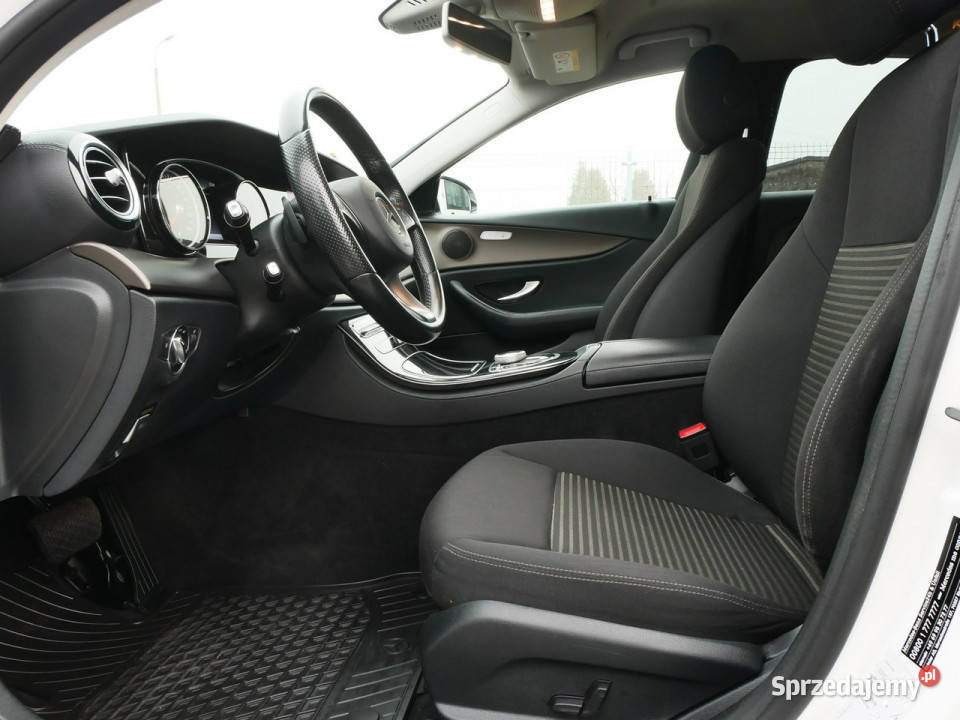 Mercedes E 220 20D 220D 194 Eu6 Sedan Automat Mercedes-Benz śląskie Goczałkowice-Zdrój