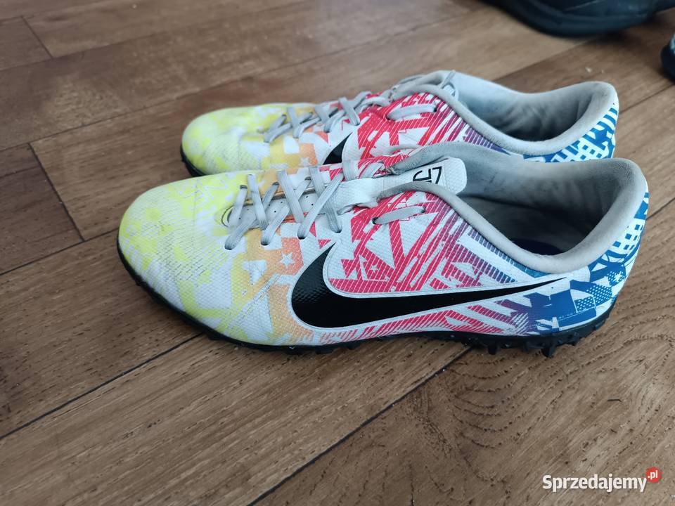Buty piłkarskie Nike Ousadia Alegria Neymar JR Nike Poznań sprzedam