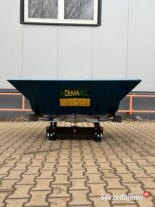 dwutalerzowy rozsiewacz nawozu