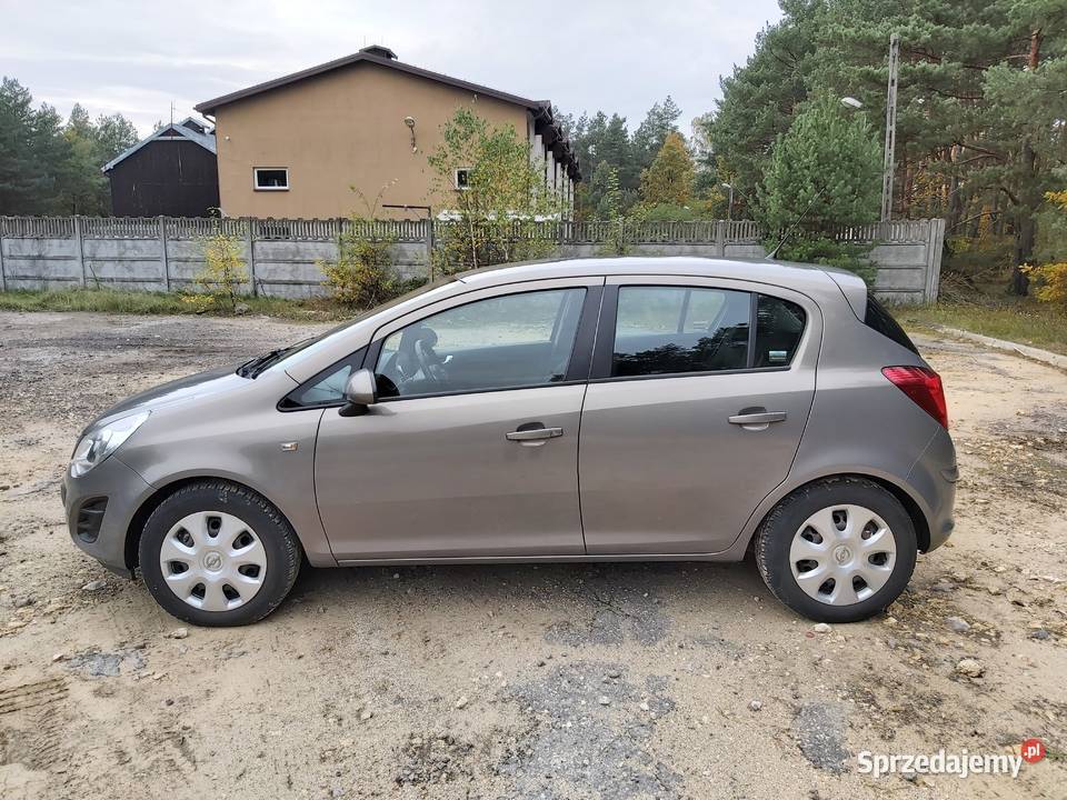 Opel Corsa D 12 85 2013 r Zarejestrowany w Polsce sprzedam