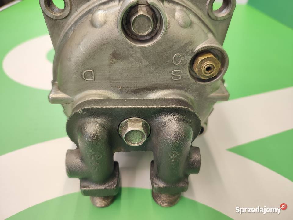 Sprężarka klimatyzacji VALEO CLAAS TARGO K60 wielkopolskie Wilkowo sprzedam