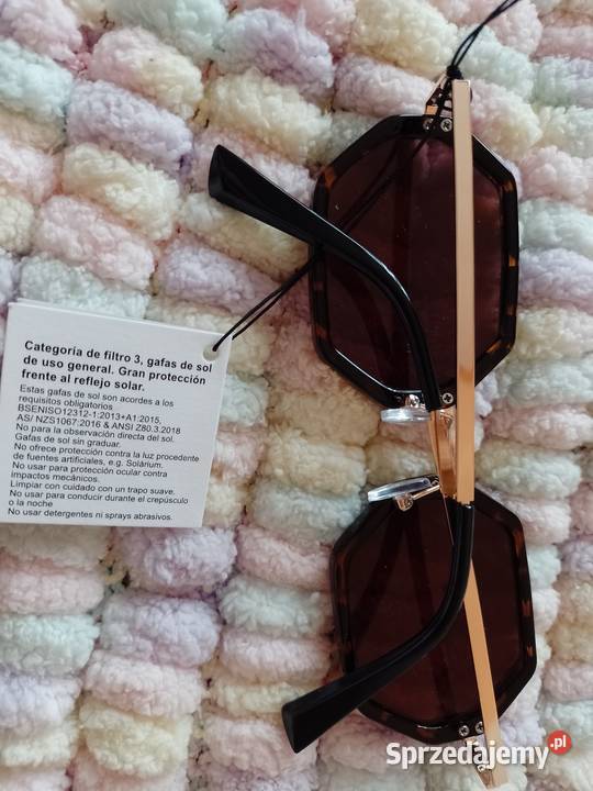 ASOS Okulary przeciwsłoneczne w etui z Londynu małopolskie