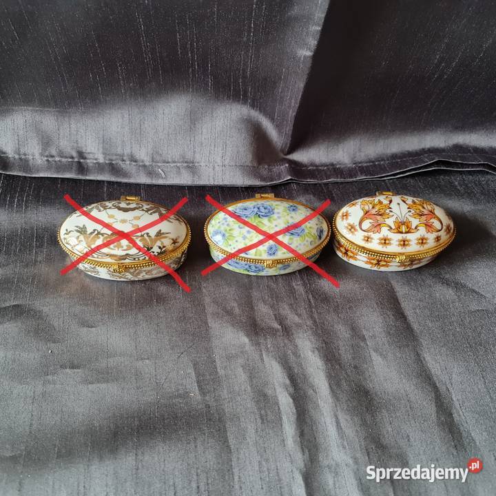 Porcelanowe szkatułkipuzderka1 dekada XXI w 1 mazowieckie Warszawa
