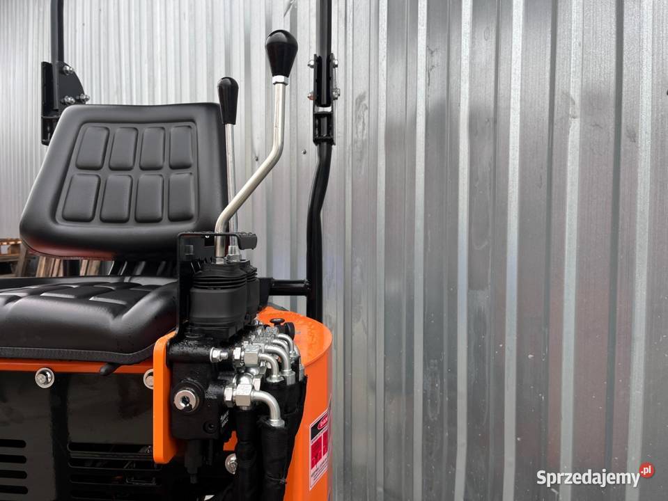 Koparka SANKO MJE15 Małuszyn