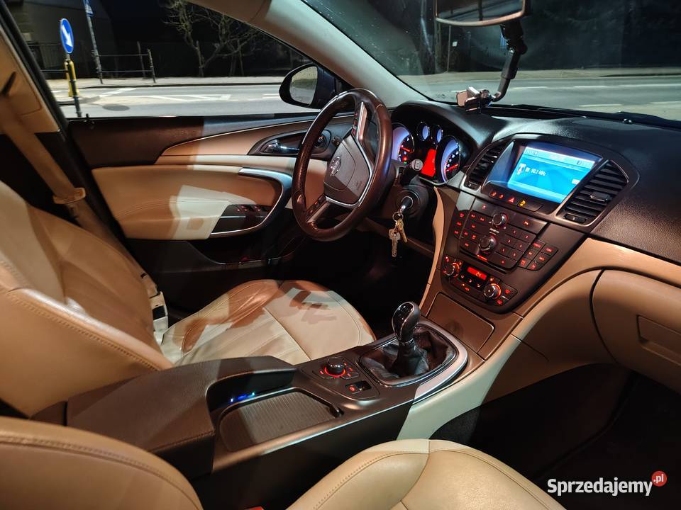 Opel Insignia Kombi 20 CDTI 130 2009 Bogate nieuszkodzony