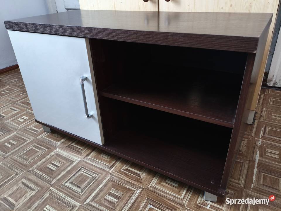 Witryna podświetlana szafa słupek półka pod Skarżysko-Kamienna sprzedam