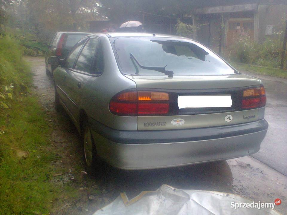 Lampa tylna prawa lewa Renault Laguna I lift Uniwersalne małopolskie Kraków