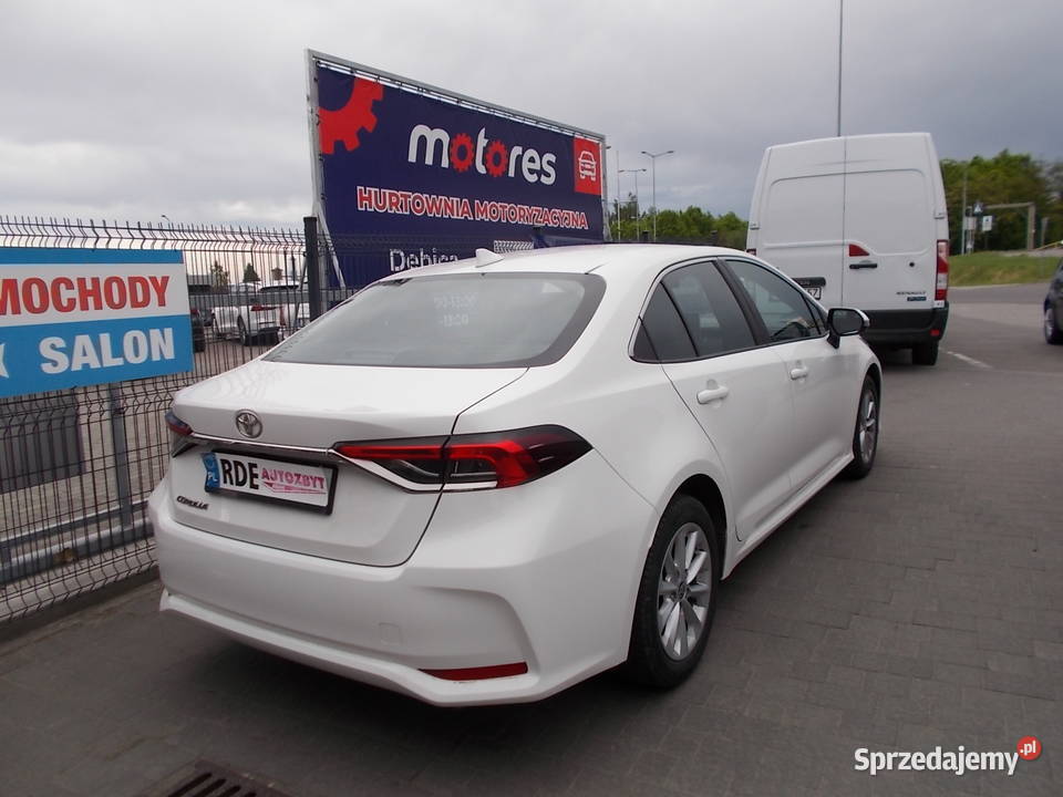 TOYOTA COROLLA 15 benzynasalon Polska 1500cm3 podkarpackie Dębica