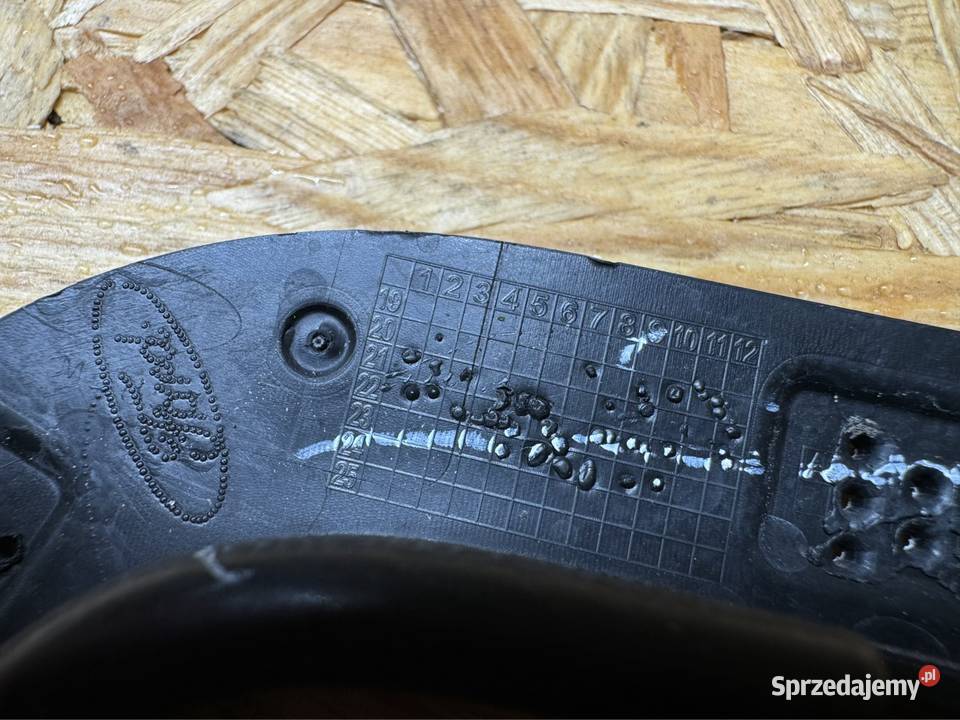 Uchwyt mocowanie zaślepki haka zderzaka przód Rok produkcji 2022 wielkopolskie