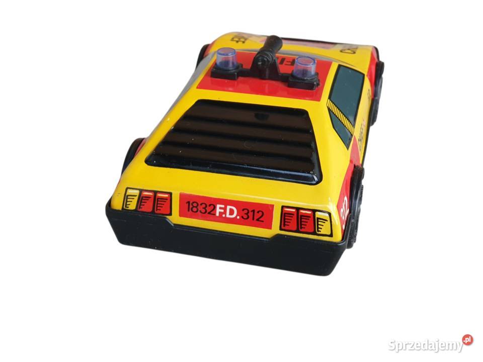 Stara zabawka metalowy model wozu strażackiego Cieszyn