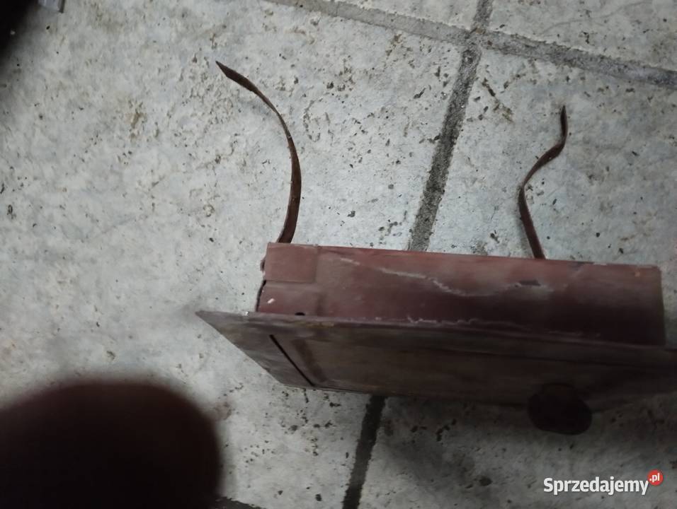 drzwiczki kominkowe żeliwne rewizyjne do kominka Piece i kominki Poznań