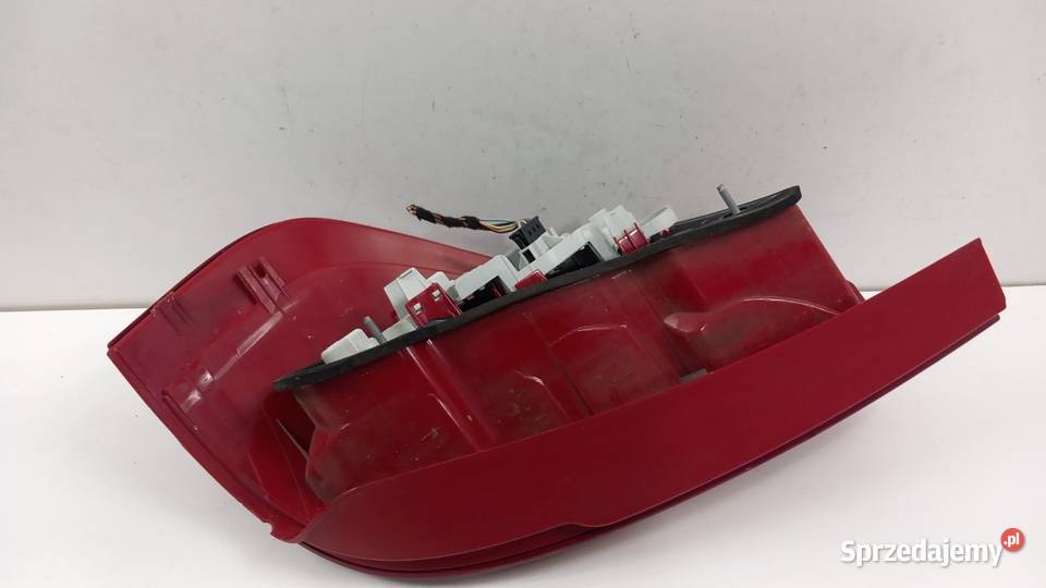 MERCEDES W169 LIFT HB LAMPA TYŁ LEWA Zbierkowo