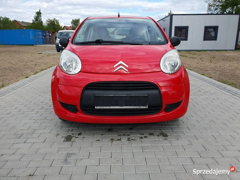 Citroen C1 Lift 10 Benzyna Mod 2011 Raty Zamiana Rok produkcji 2010 Strobice sprzedam