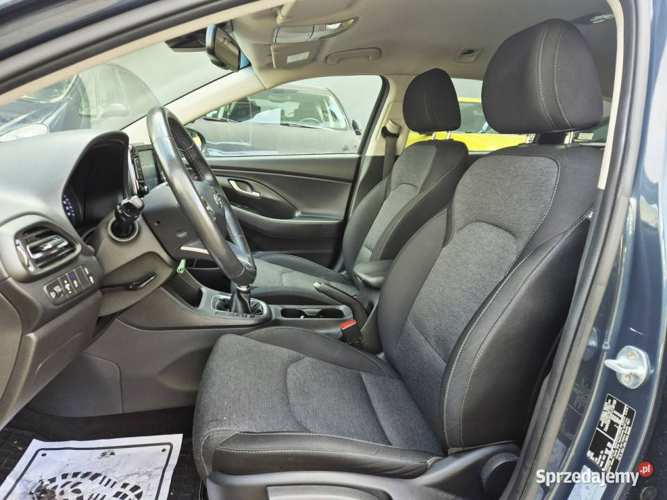 Hyundai i30 15 TGDI 160 6MT MHEV Wersja Smart łódzkie