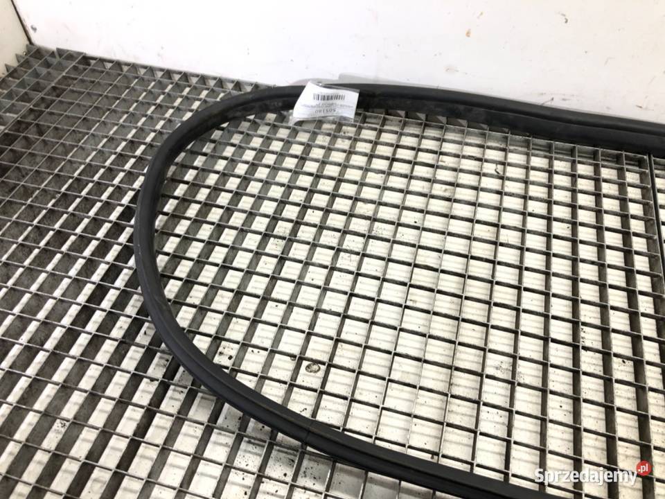 USZCZELKA DRZWI PRZESUWNYCH FORD TRANSIT COURIER