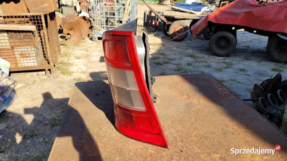 Lampa tylna prawa Mercedes A klasa W168 mazowieckie Łagów