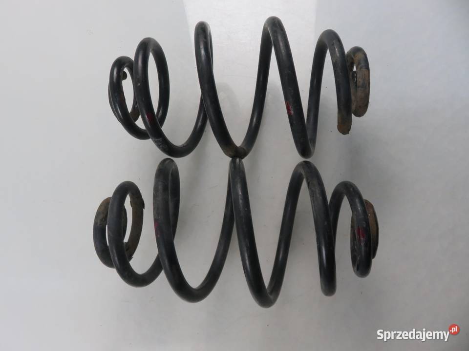 2x SPRĘŻYNA TYŁ VW PASSAT B5 Variant 19 TDI Sprężyny zawieszenia sprzedam