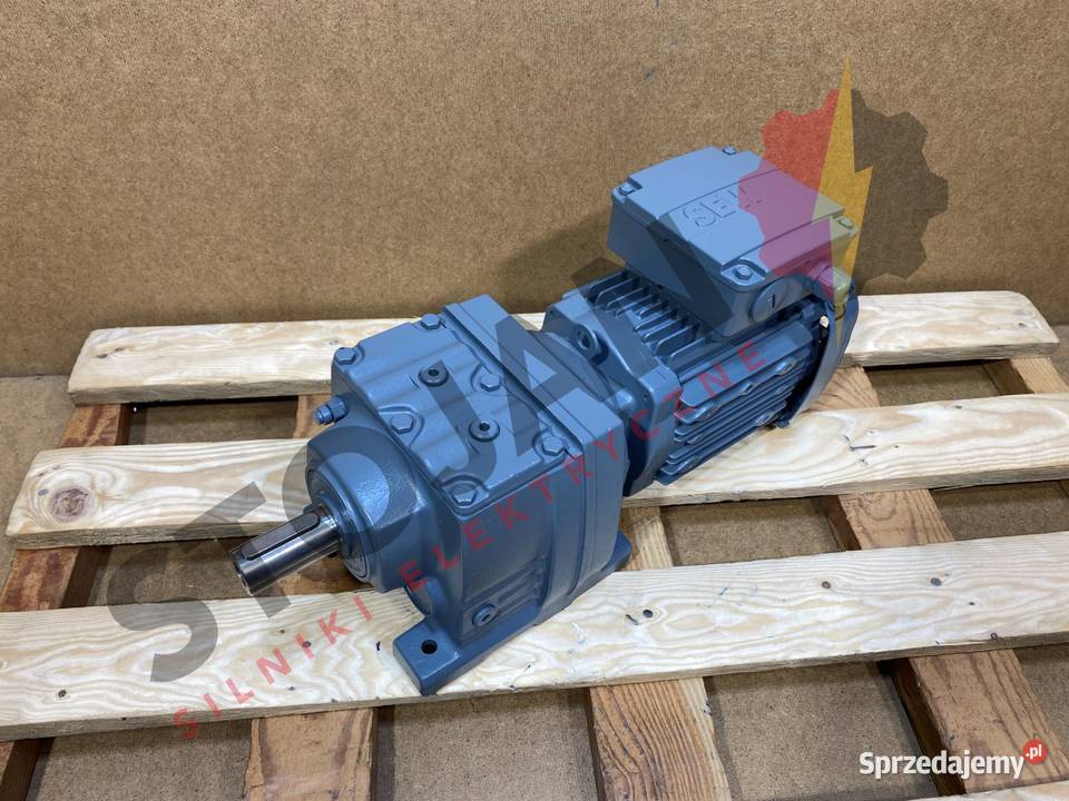 motoreduktor przekładnia 055kW 43obr 3fazowy SEW Pigża