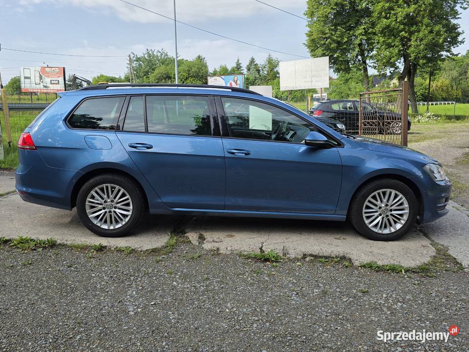 16 TDI 105 Klimatronic Hak Alufelgi Zadbany czujnik zmierzchu Jastrzębie-Zdrój