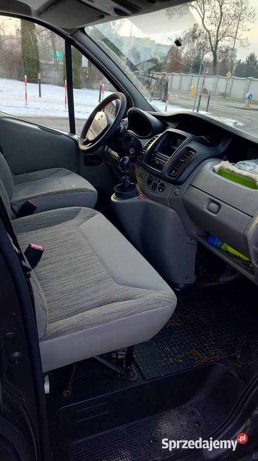 Renault Trafic Vivaro Primastar 2014 nieuszkodzony Radom