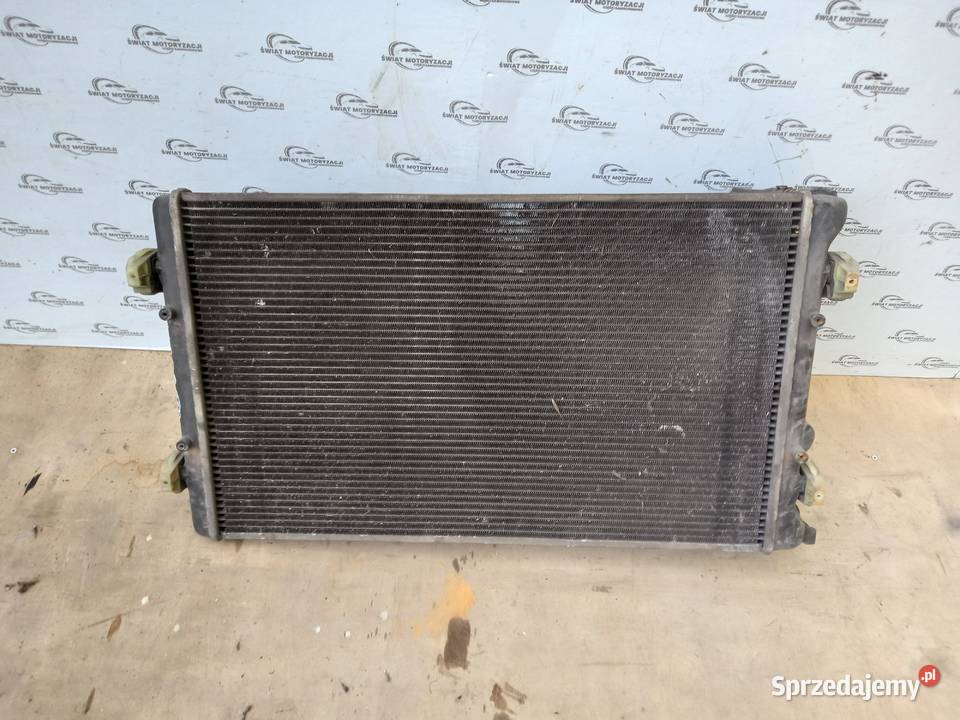 AUDI TT 18 10r chłodnica wody osobowe świętokrzyskie Kielce