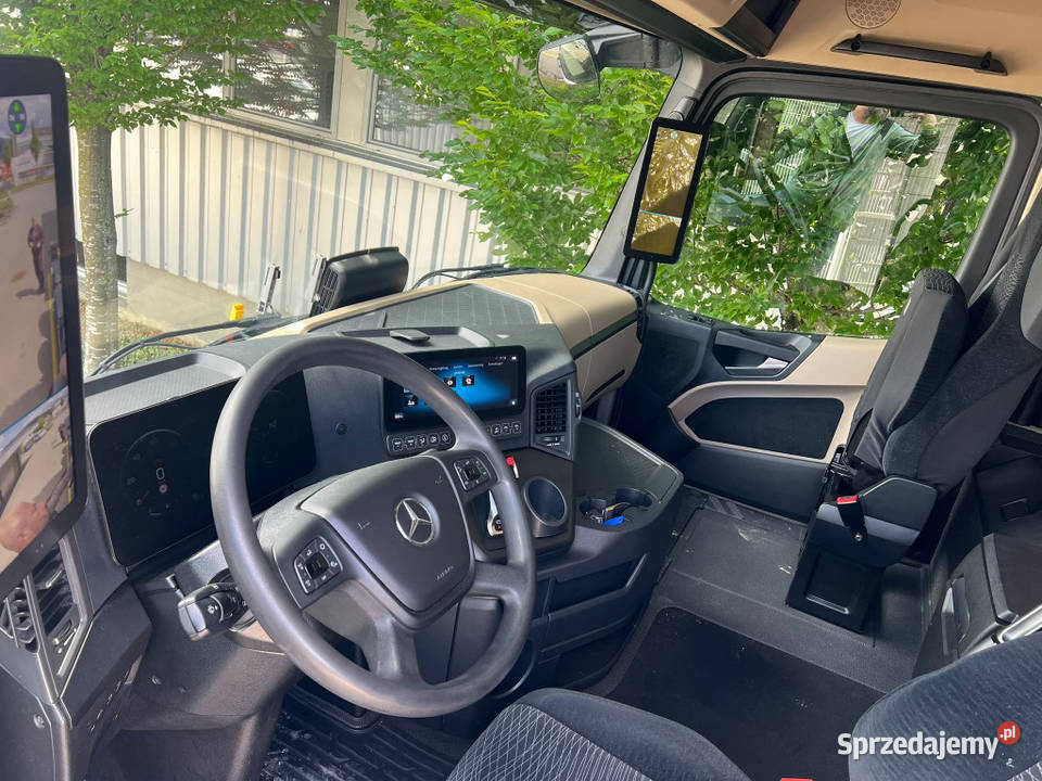 Ciagnik Eur 6 Mercedes 660KM Warszawa sprzedam