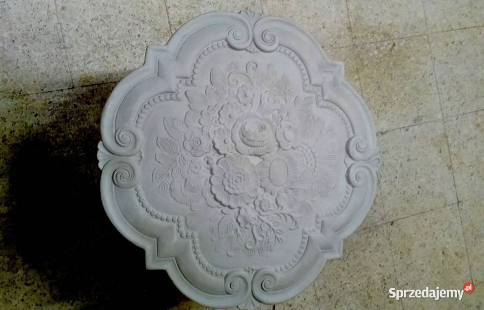 Rozeta gipsowa