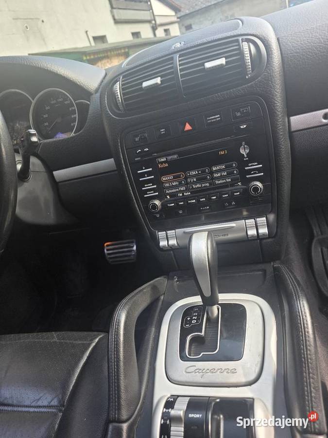 Porsche Cayenne S 48v8 385 hak Osielec