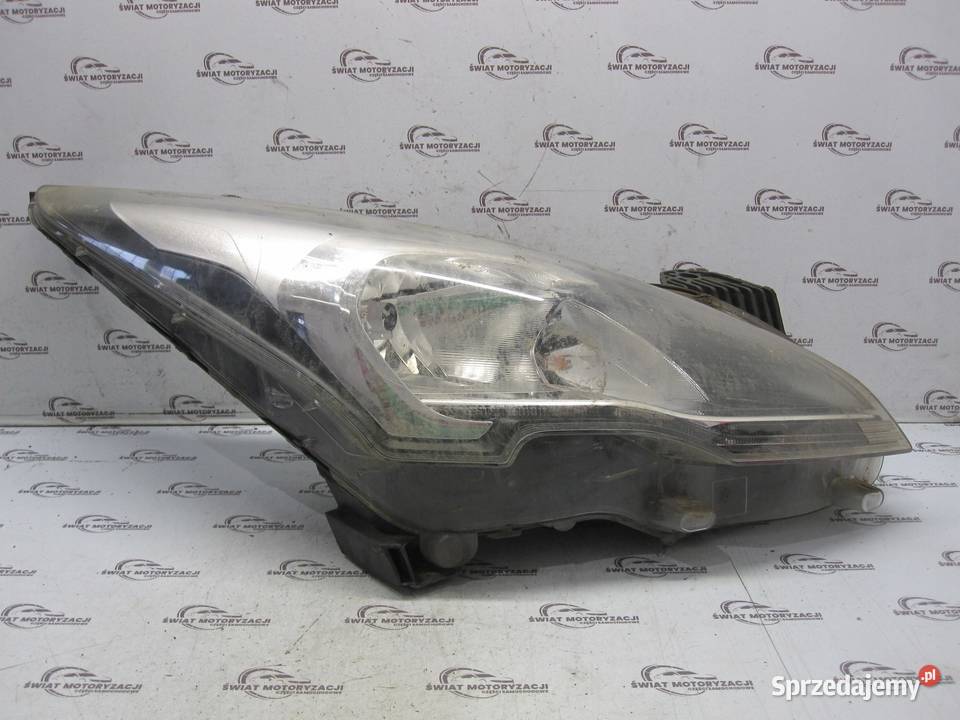 PEUGEOT 3008 I LIFT 16r lampa prawa przód Lampy przednie