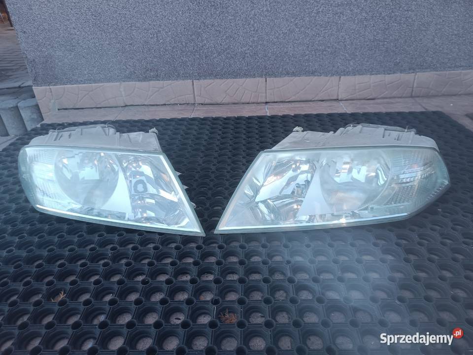 Skoda Octavia 2 II reflektory lampy przód Częstochowa