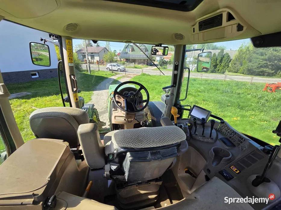 Ciągnik John Deere 6130R John Deere Ciągniki Skokum sprzedam