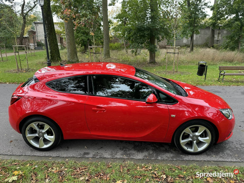 Opel Astra GTC 20 CDTI 165 Navi BiXenon Led Alu kujawsko-pomorskie Józefkowo sprzedam