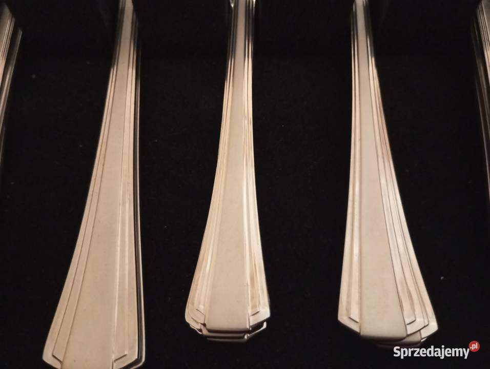 Nowy komplet sztućców