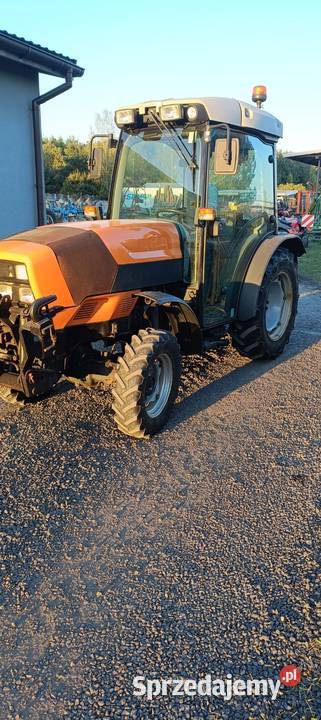 Ciągnik DEUTZ FAHR śląskie