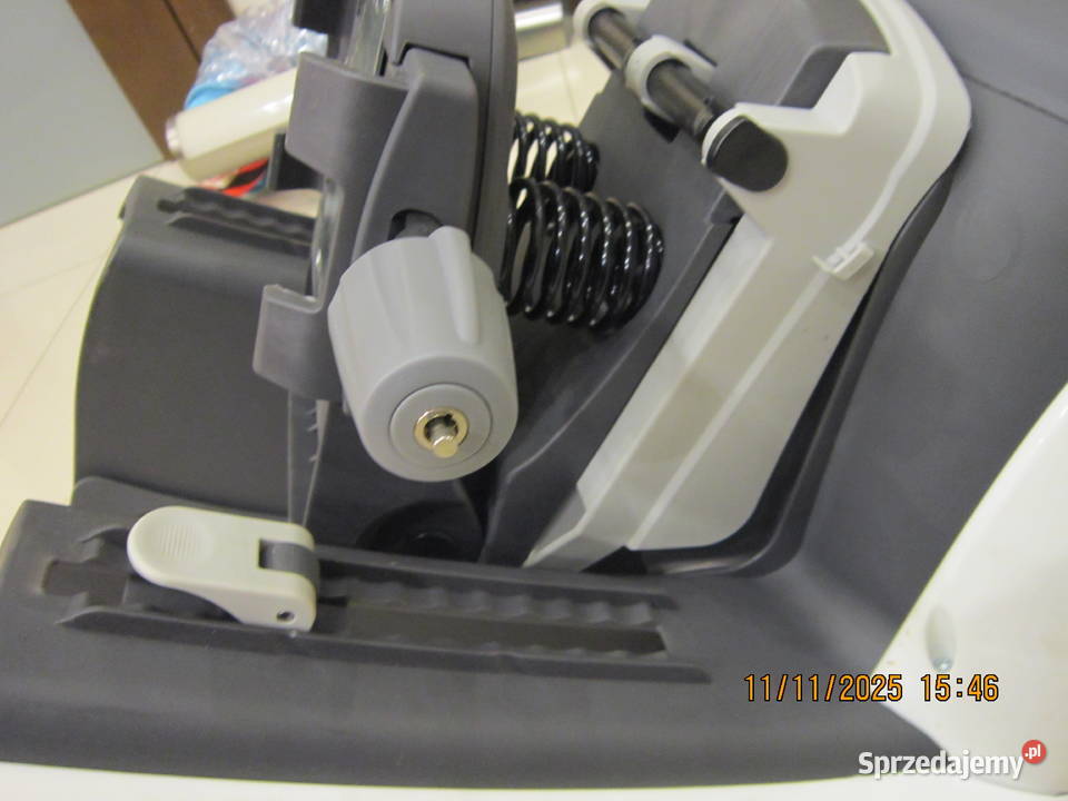 Fotelik rowerowy tylny Hamax Caress amortyzowany