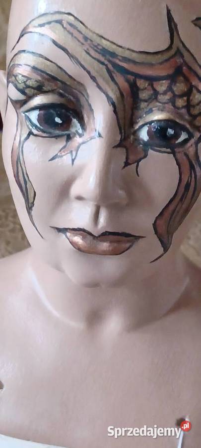 W POZNANIU KUP SYGNOWANA UBYTEK PORCELANA LALA Figurki i rzeźby Kiekrz sprzedam