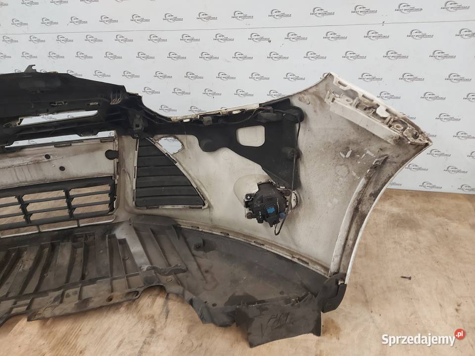 FORD FOCUS MK3 III 12r zderzak przód