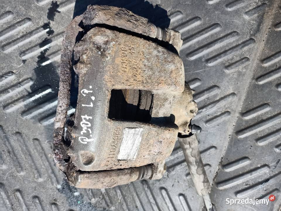 Zacisk hamulcowy jarzmo przód lewy peugeot 307 Szczecin