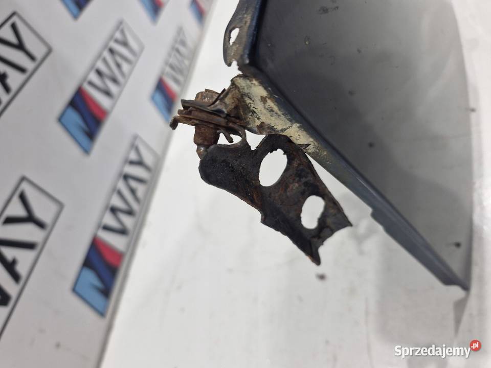 BMW 3 E90 E91 BŁOTNIK LEWY PRZÓD A355 MONACOBLAU osobowe