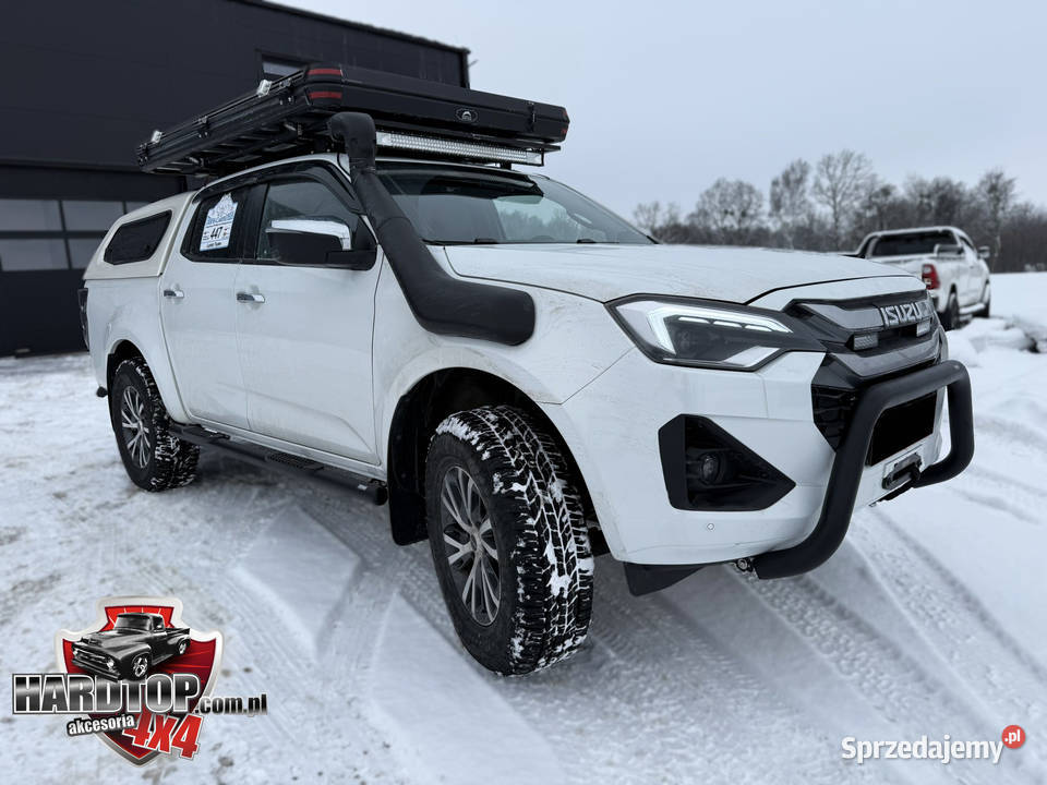 Stopnie boczne z nakładkami plastikowymi Czarne Pasłęk